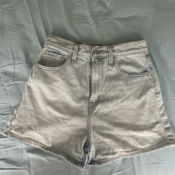 levi shorts - Picture 2 of 3